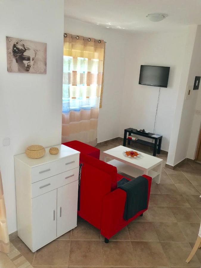 Apartment Pepa Starigrad Paklenica Exterior foto