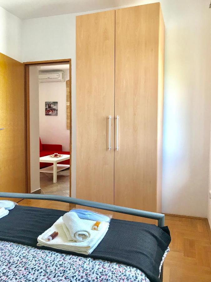 Apartment Pepa Starigrad Paklenica Exterior foto